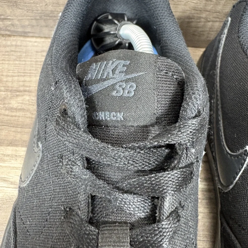 Nike SB Check Black Mens US Size 9 EUR 42.5 843896-002 Sneakers